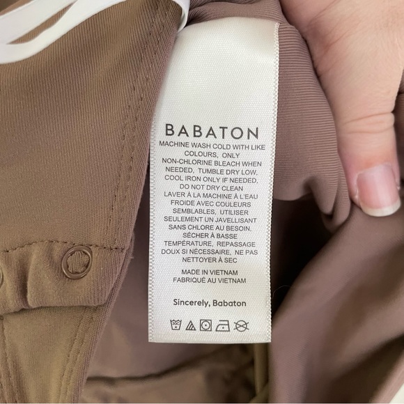 Aritzia Babaton Contour Square Neck Long Sleeve Bodysuit Deep Taupe Bodysuit XS - Picture 10 of 11